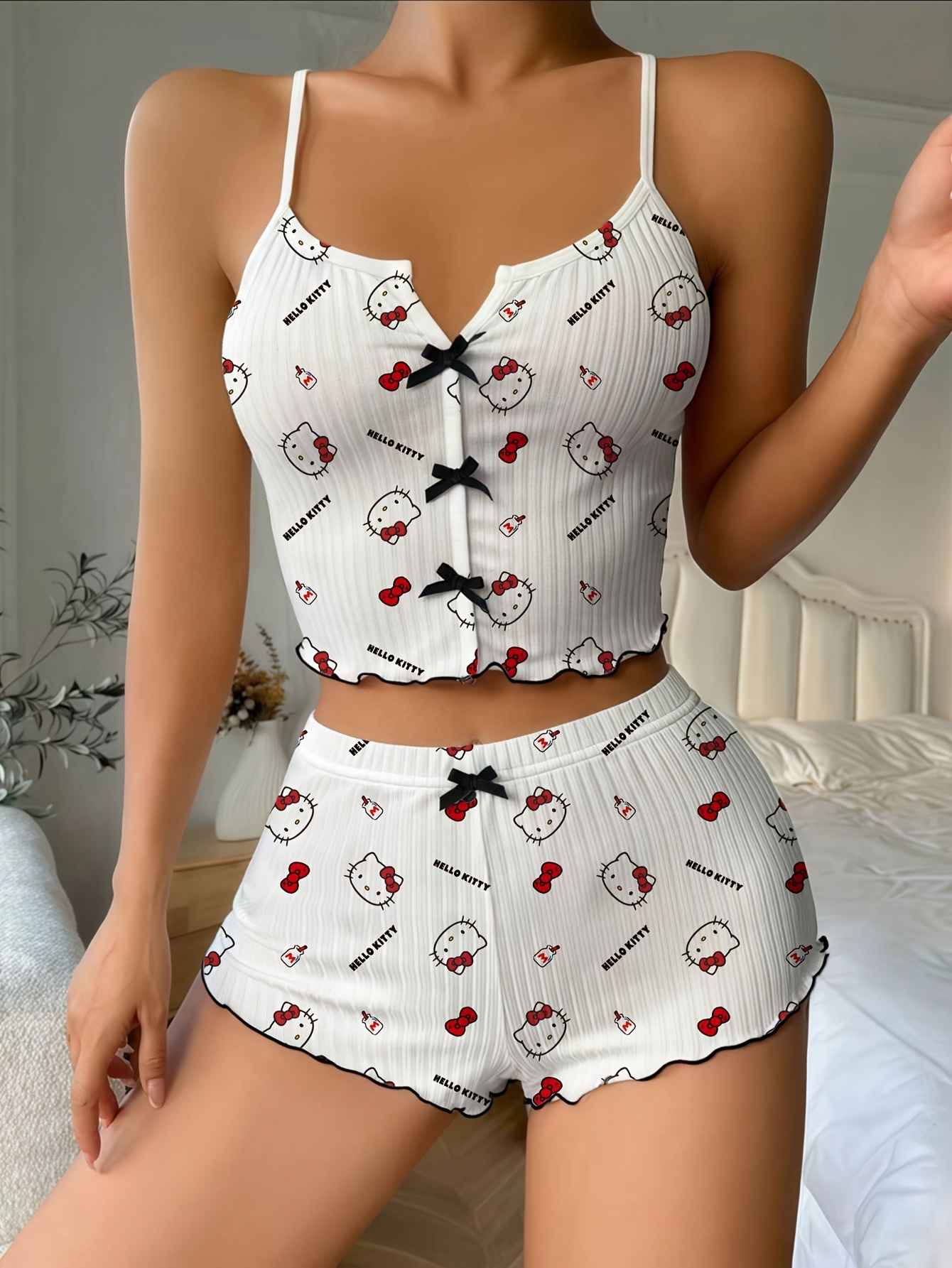 Sanrio Hello Kitty Bowknot Sus - Summer Short Set recension och pris